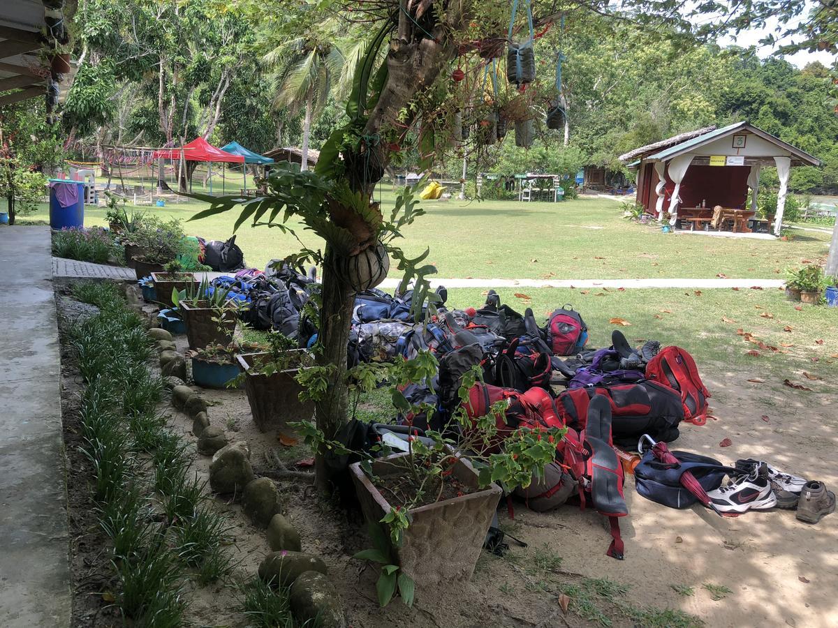 Dragon Pearl Beach Resort Kota Belud Dış mekan fotoğraf